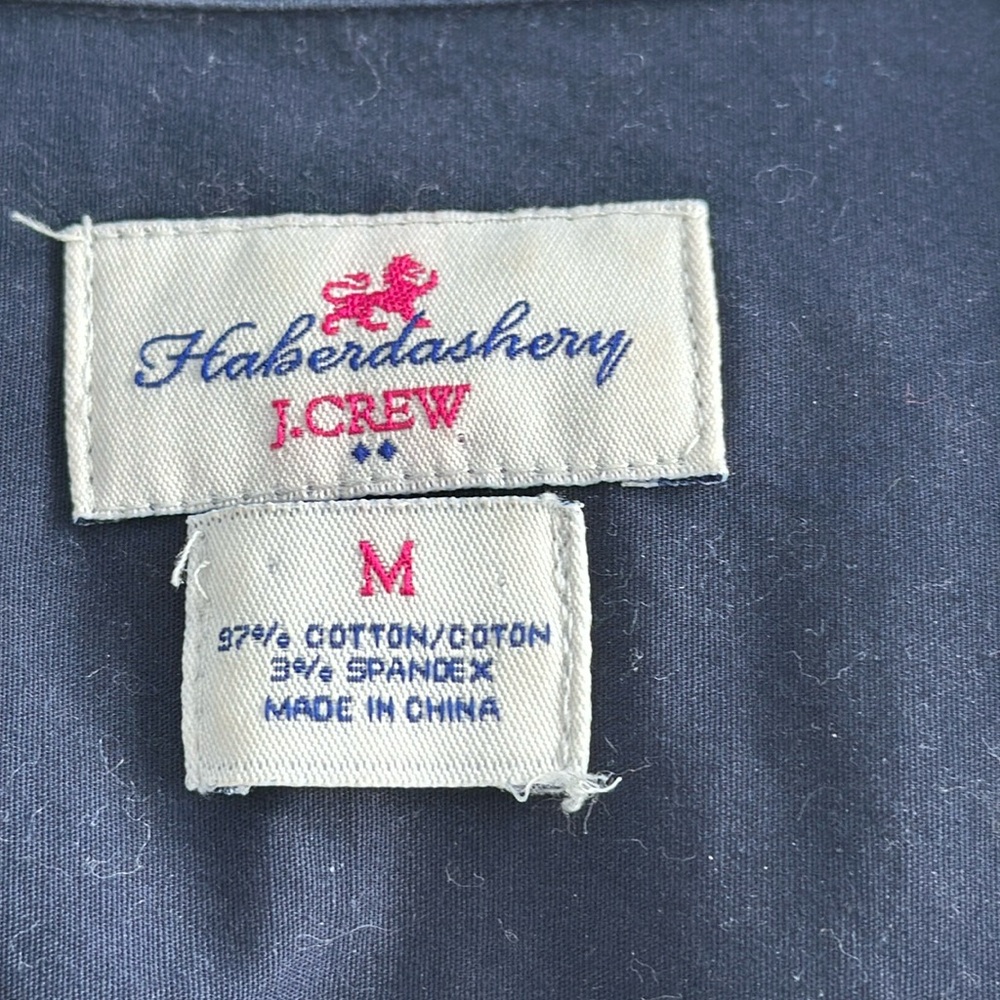 Women’s, medium, button down
